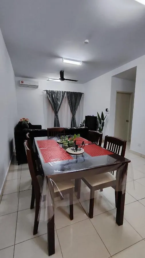 Apartment Home Stay Two Rooms Near Klia Sepang