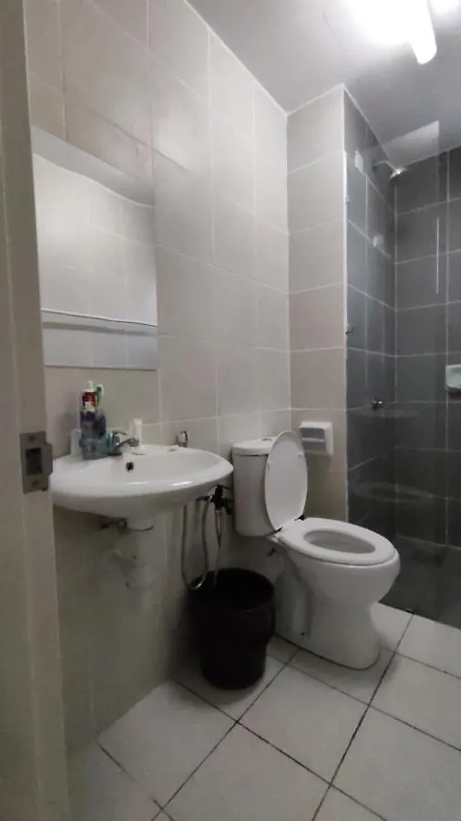 Apartment Home Stay Two Rooms Near Klia Sepang