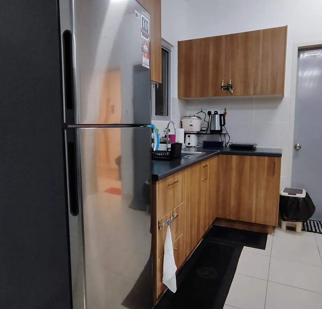 Apartment Home Stay Two Rooms Near Klia Sepang